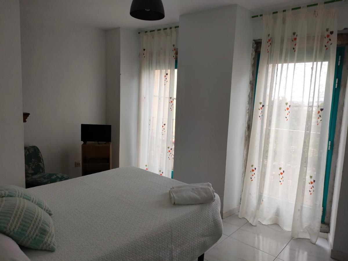 Pension Mar De Rosa Villanueva De Arosa Dış mekan fotoğraf