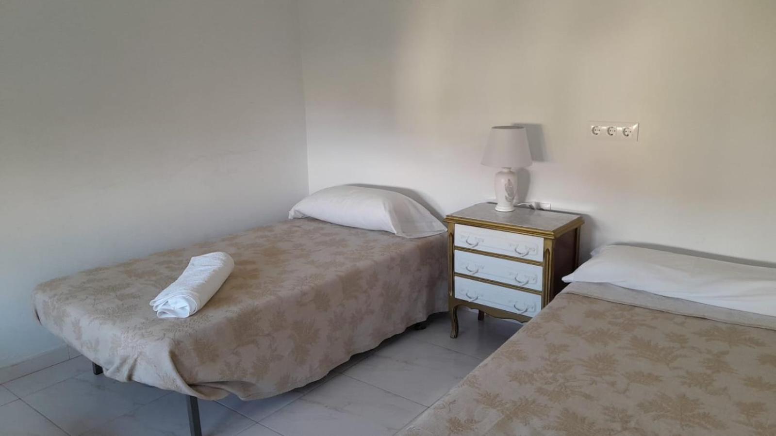 Pension Mar De Rosa Villanueva De Arosa Oda fotoğraf